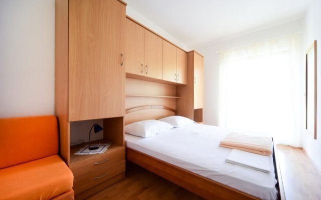 Apartments Zlatko