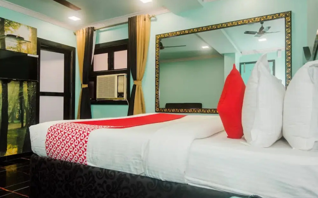 Hotel Elegant by OYO