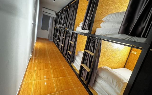 Softbox Hostel