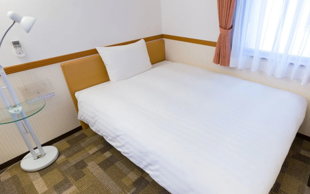 Toyoko Inn Nishitetsu Kurume-Eki Higashi-Guchi