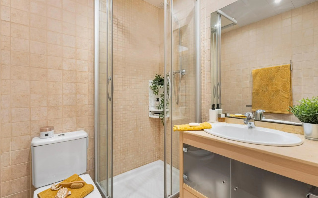 Lodging Apartments Villa de Gracia 2 bedroom cozy apartment