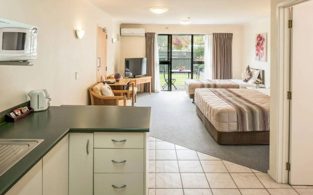 Albany Oak Motel