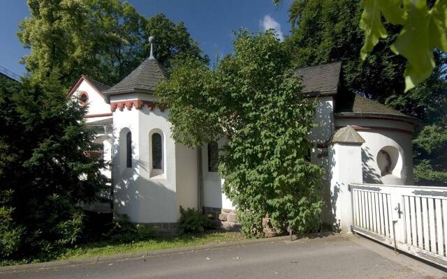 Haus Hainstein In Eisenach Germany From 105 Photos Reviews