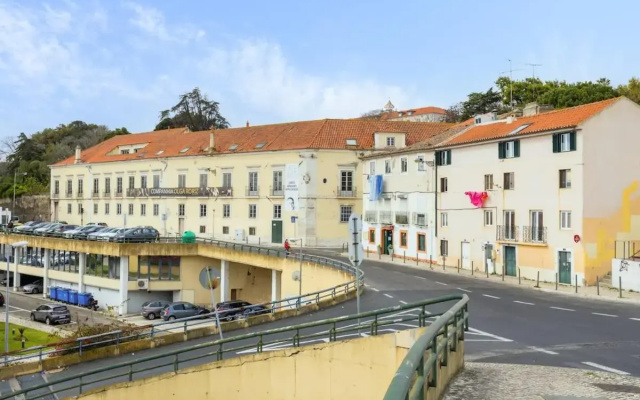 Ola Lisbon - Alfama III