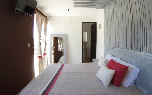 Axkan Click Hotel