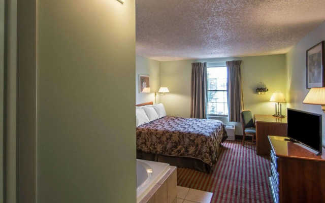 Rodeway Inn Lakeville - Finger Lakes Area