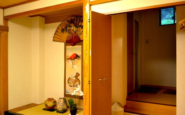 Guest House Hennka Kyoto
