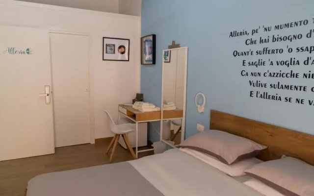 Yes I Know My Room - Storico