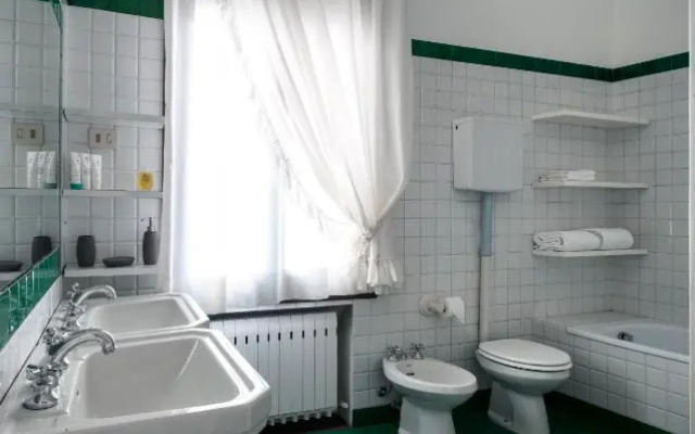 Casa Lunia Guesthouse