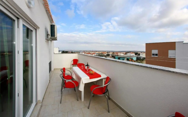 Apartment Village Nin