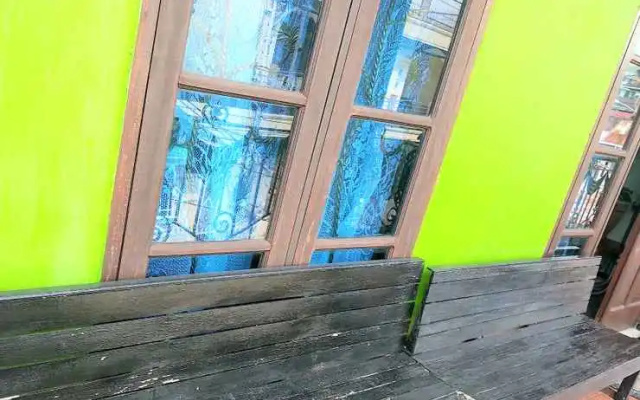 SYARIAH Guest House Mama Lia Balikpapan