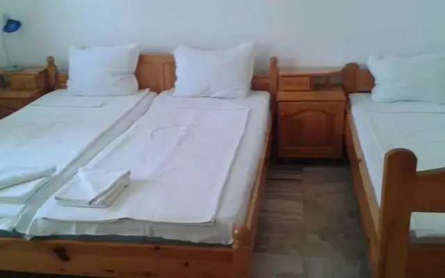 Lilia Family Hotel