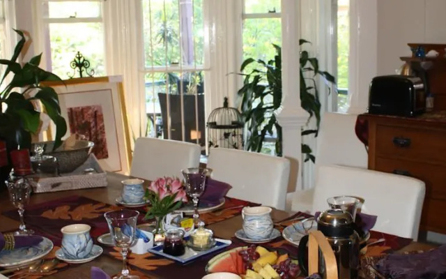 Naracoopa Bed & Breakfast & Pavilion