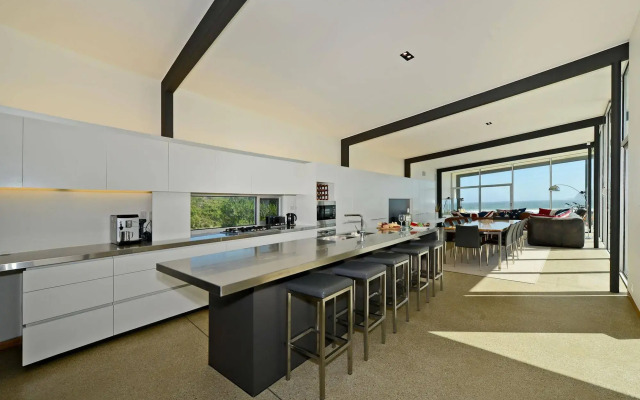 Cloudy Bay Beach House