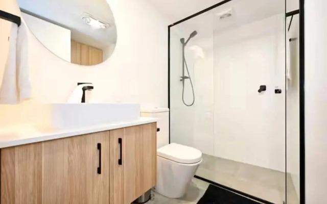 Spacious Family Stay Near Coolum Beach