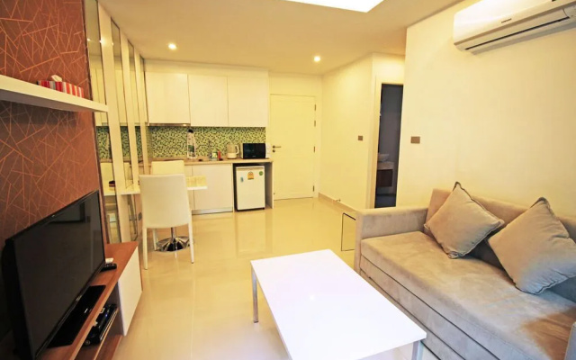Amazon Residence Pattaya Sunny Rentals