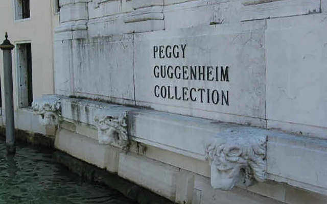 catalogImage