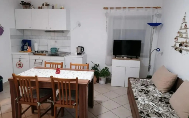 Apartman Ada