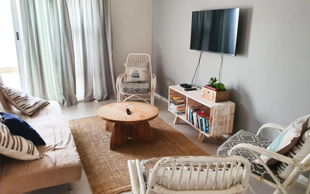 Acacia Four Seven Self-Catering