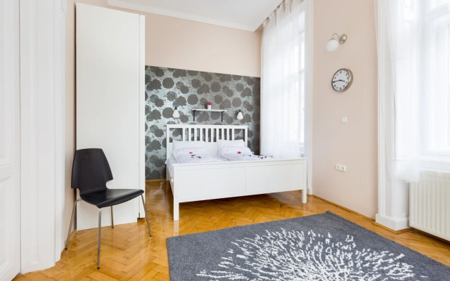 BPM-Apartment Király