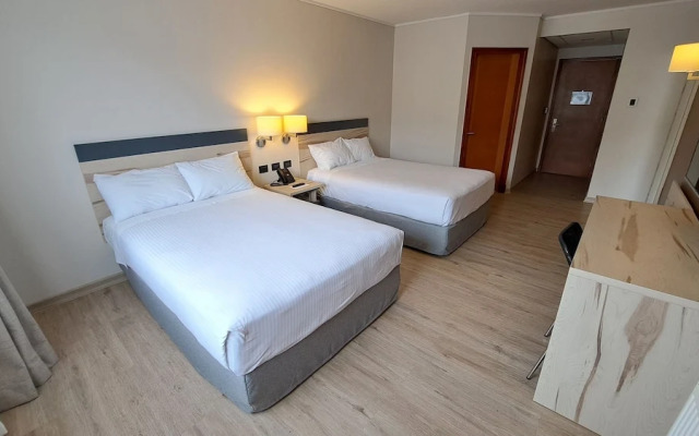 Hotel Diego de Almagro Castro