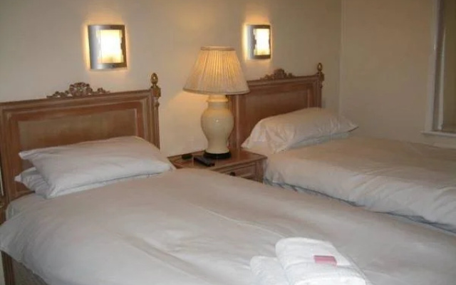 The Barrington Hotel