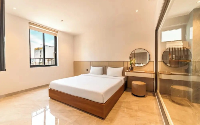 My Khe Hotel