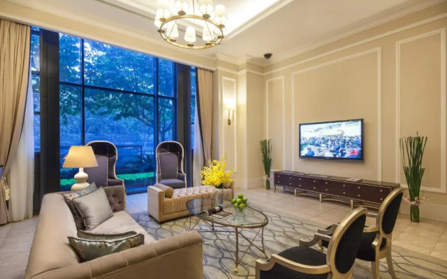 Апартотель Green Court Residence City Center Shanghai