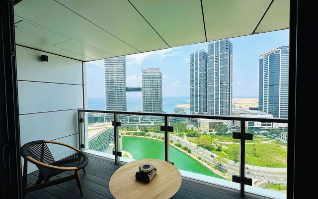 Azure Casa at Cinnamon Life Residence