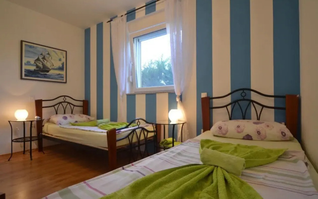 Villas in Kanfanar With 4 Bedrooms and 5 Bathrooms