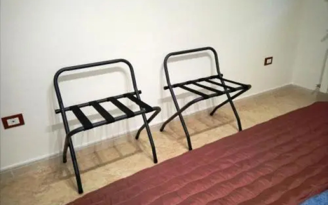 Casa Oria Friendly