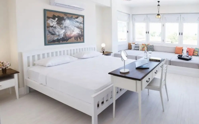 Puka Otel Alacatı