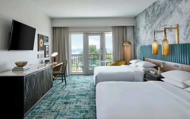 Renaissance Shoals Resort & Spa
