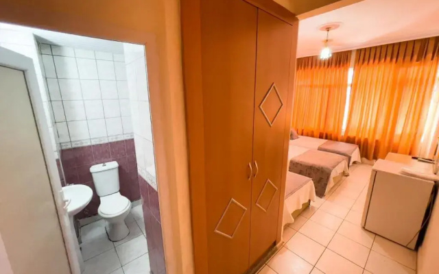 Livane Beach Otel