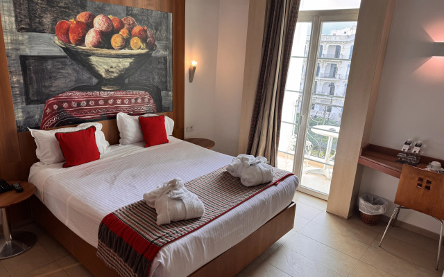 Hotel Carlton