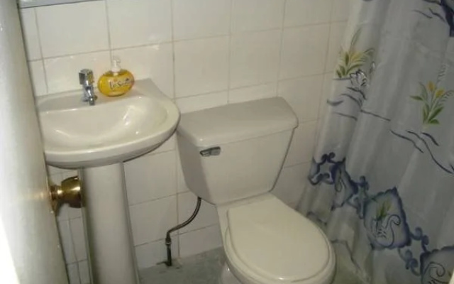 Hostal Huanta-Jaya