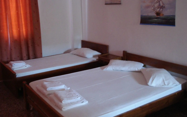 Golden Beach Hotel
