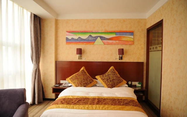 Rezen Qingjie Hotel (Jining New Stadium Branch)