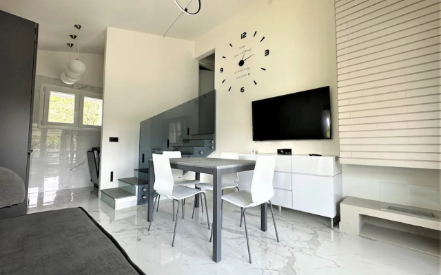Quiet Villa With Private Garden and BBQ