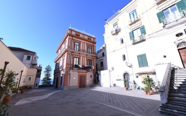 Апартаменты Amalfitano Apartments вид на фасад