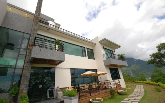 Azure Villa