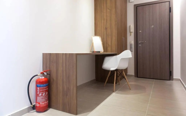TONI'S Charming Apartment in the Thisseo station