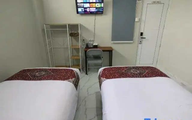Joy Hotel