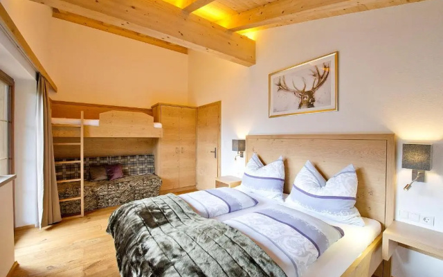 Superior Chalet Tiroler Madl