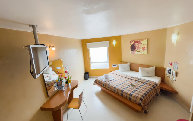 Auto-Hotel Mediterraneo