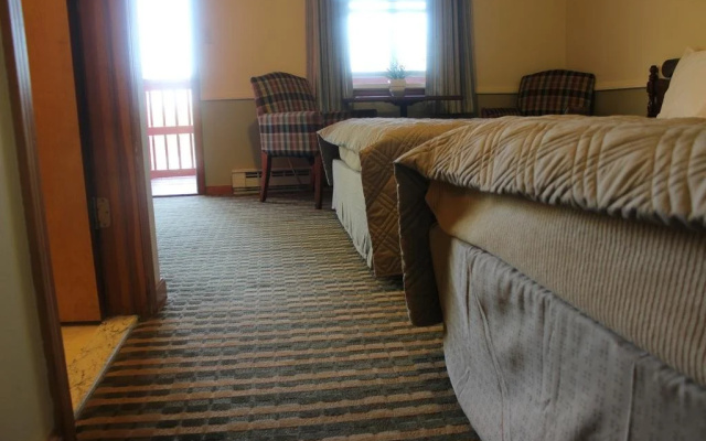Chatham Travel Lodge