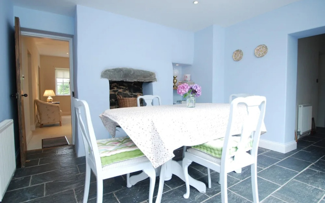 Copthorne Cottage