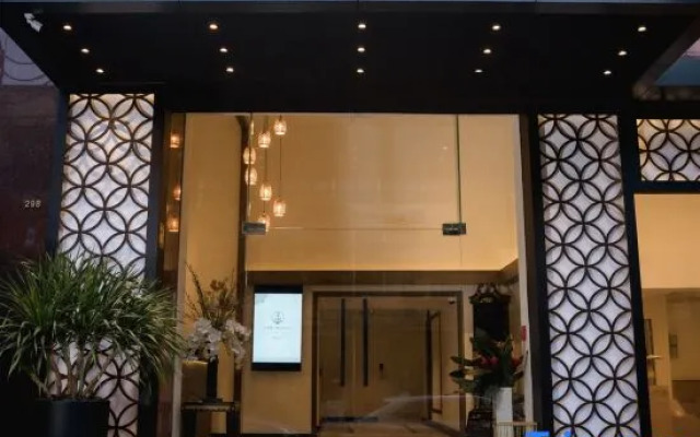 The Wang Yaowarat Hotel