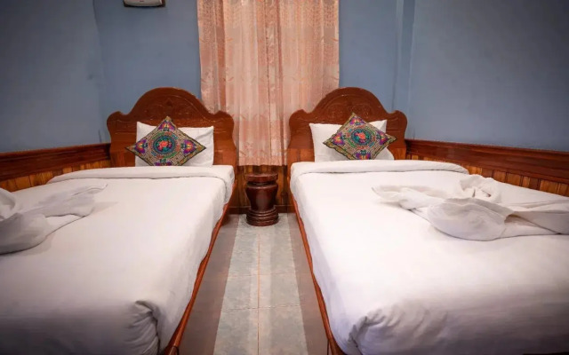 Salakphet Guesthouse