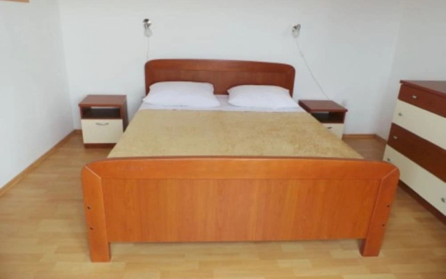 Apartment Ivo